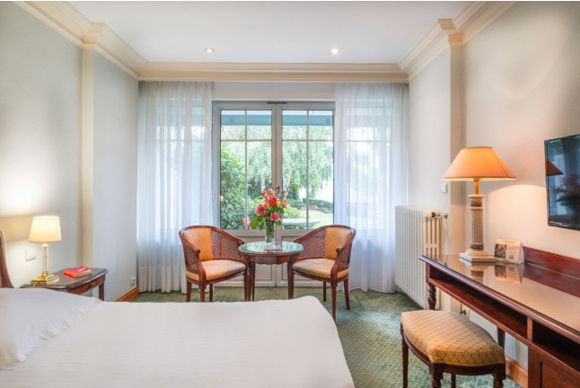 Weekend Bien-être de 2 Nuits avec Petit-déjeuner, Accès Spa, Dîner et Sauna Privé au Domaine du Limonay 4* (Saint-Méloir-des-Ondes, Bretagne - 35)