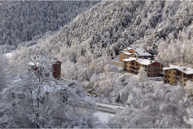 Séjour de 2 nuits avec Petit-déjeuner à l'Hôtel Xalet Besolí 3* (Arinsal, Andorre)