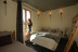 Séjour en Chambre d'Hôte dans La Maison du Bonheur (Anlhiac, Dordogne - 24)