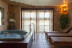 Soirée Détente pour deux avec accès VIP à l'Espace Relaxation de l'Hôtel-Restaurant Auberge La Tomette (Vitrac, Cantal - 15)