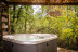 Séjour en Logement Insolite : Nuit dans une Bulle avec Petit-déjeuner et Spa Privatif au domaine Cœur de Bull (Cahuzac-sur-Vère, Tarn - 81)