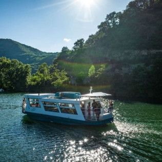 Apéro-Balade en Bateau à la Cascade des Baumes sur le Tarn (Le Mas de la Nauc, Aveyron- 12)