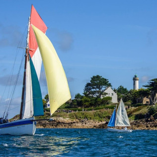 Croisière en journée à Belle-Île-en-Mer à bord du Krog E Barz (Arzon, Morbihan - 56)