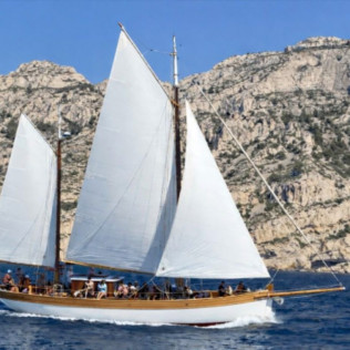 Croisière d’une Journée avec Baignade au Parc National des Calanques avec Bruine Beer (Marseille, Bouches-du-Rhône - 13)