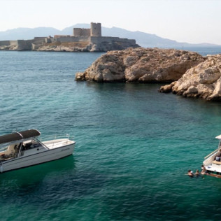 Croisière d’une Demi-journée avec Baignade dans les Calanques du Frioul (Marseille, Bouches-du-Rhône - 13)