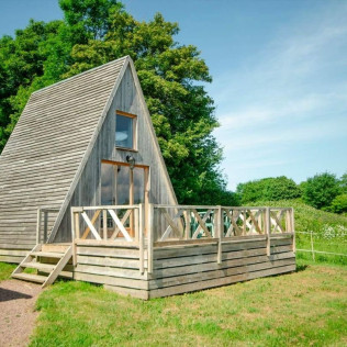Séjour Insolite : Nuit en Chalet Tipi avec Petit-déjeuner à La Ferme des Épis (Ouffières, Calvados - 14)