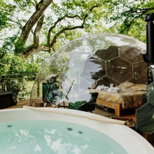 Séjour Insolite : Nuit dans un Dôme avec Jacuzzi Privatif et Repas aux Bulles Perchées de Lartigue (Margouet-Meymes, Gers - 32)