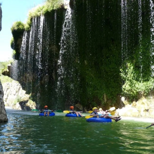 Tubing/Bouée-rafting dans le Massif de Saint-Guilhem-le-Désert (Aniane, Hérault - 34)