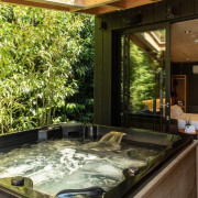 Séjour avec Jacuzzi Privatif au Domaine des Près Verts (Jouey, Côte-d'Or - 21)