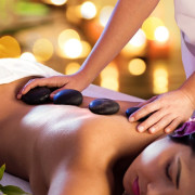 Massage aux Huiles et Pierres Chaudes au Bzen Thai Spa (Paris, Île-de-France - 75)