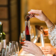 Atelier Assemblage de Vins avec Dégustation en Duo au Château de Ferrand (Saint-Émilion, Gironde - 33)