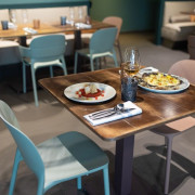 SPÉCIAL COUPLES : Entrée Classique à Caldea en Soirée et Repas au Restaurant Blu pour deux (Andorre)