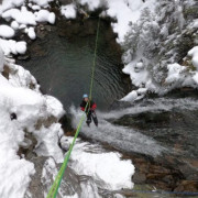 Ice Canyoning Sportif et Verticalités (Annecy, Haute-Savoie - 74)