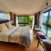 Week-end Romantique de 2 nuits en Chambre d'Hôtes avec Jacuzzi à Belloréade (Belloc, Ariège - 09)