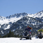 Séjour avec Circuit Spa à l'Hôtel Roc Blanc 4* et Motoneige pour deux (Andorre)
