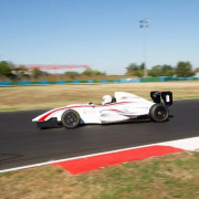 2 séries de 15 minutes de Formule Renault et 3 tours de Formule 1 (Magny Cours - 58)