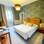 Séjour en Chambre Domaine avec Petit-Déjeuner et Diner au Domaine de Joinville (Eu, Seine-Maritime - 76)