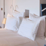 Séjour de 2 nuits en Chambre Prestige avec Diner, Sauna et Visite au Château Prieuré Marquet (Saint-Martin-du-Bois, Gironde - 33)