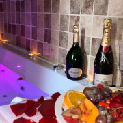 Séance Sauna avec Hammam et Jacuzzi Privatif pour deux au Spa Perle d'Étoile (Paris, Île-de-France - 75)