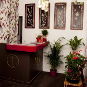 Massage Printemps Joyeux et Soin à la Pierre Tourmaline au Lanqi-spa (Neuilly-sur-Seine, Hauts-de-Seine - 92)