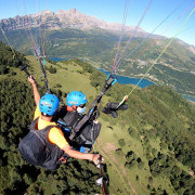 Vol en Parapente et Séjour Romantique avec Balneario en Panticosa (Huesca, Espagne)