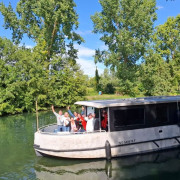 Séjour Insolite de 2 Jours et 1 Nuit en Pénichette Électrique au Parc du Marais avec Croisière sur la Sèvre (Niort, Deux-Sèvres - 79)