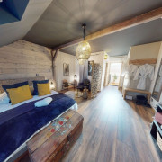 Séjour en Suite Mélusine avec Petit-déjeuner et Accès Spa Privatif au Souffle du Saule (Buhl-Lorraine, Moselle - 57)